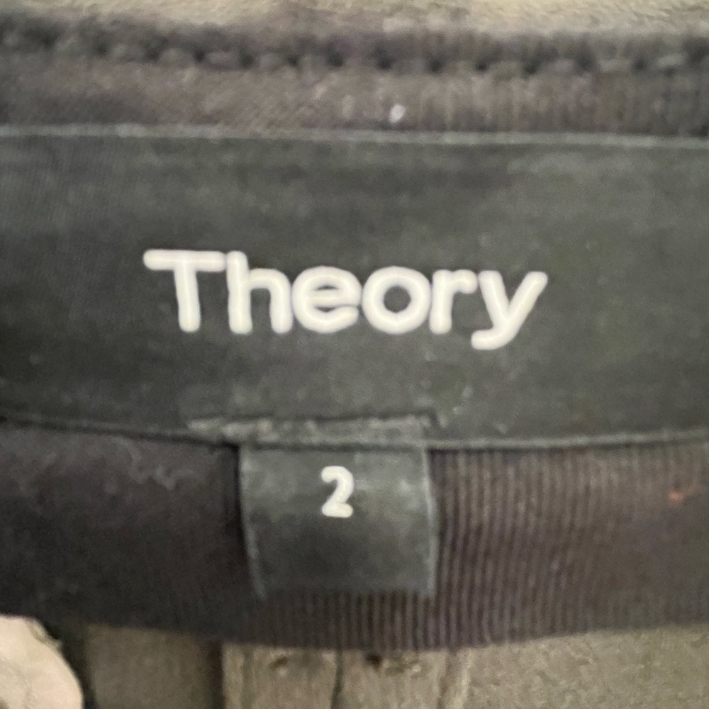 Theory Olive Ankle Pants - Picture 4 of 5